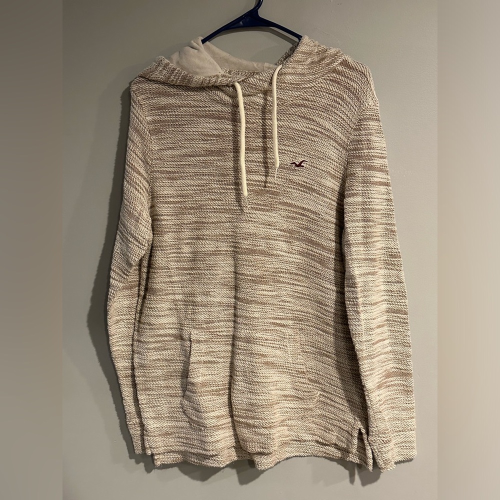 Men’s Hollister Beach Long Sleeve - Size Small